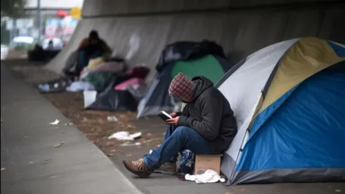 À Strasbourg, des dizaines d’enfants vivent encore à la rue malgré...