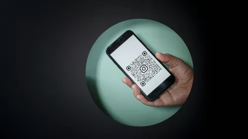 Cybersécurité : le « quishing », l’arnaque aux faux QR codes qui se...