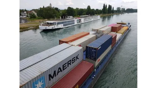 La navigation fluviale forcée de s’adapter aux basses eaux sur le...