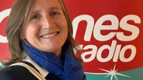 Cannes : un happening pour promouvoir l’allaitement maternel