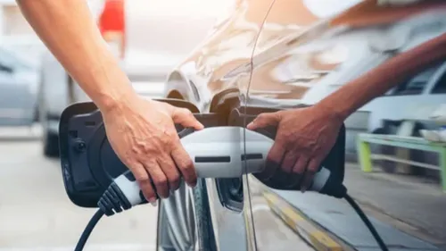 Une voiture électrique imaginée en Alsace : le modèle Ipop dévoilé...
