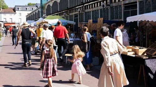 Retour de la brocante des Halles ce dimanche à Dijon 