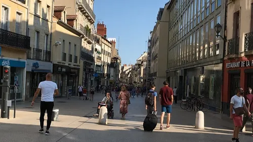 Marchons ensemble : une balade urbaine pour redécouvrir Dijon 