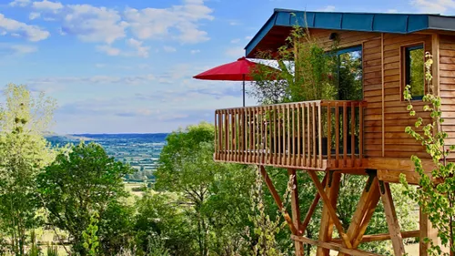 Le domaine des prés verts et « Bourgogne Chic » candidats au prix...