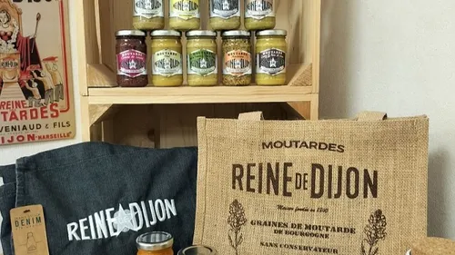 Reine de Dijon recrute 