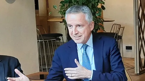 François-Xavier Dugourd : « Le gouvernement ne prend pas la crise...