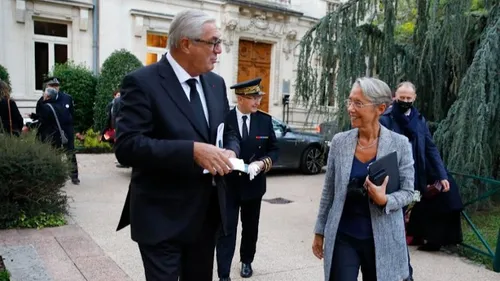 Un premier échange fructueux entre la Première ministre, Élisabeth...