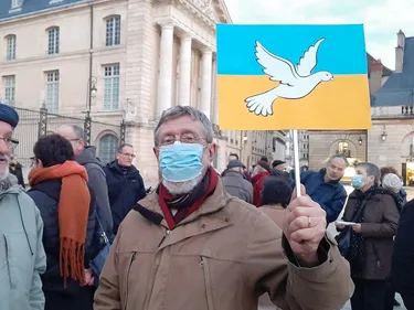 Un hommage aux victimes de la guerre en Ukraine organisé ce mardi à...