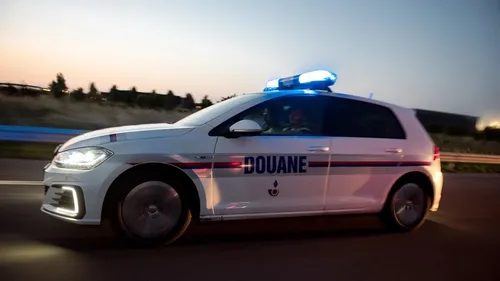 Un recrutement sans concours d’agents de la surveillance en douane
