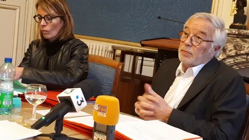 Avenir du parc des expos : François Rebsamen donne des explications 