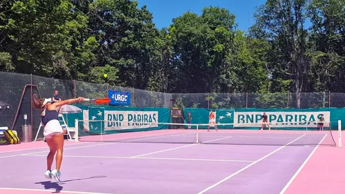 Des joueuses de niveau international disputent le tournoi de Norges 