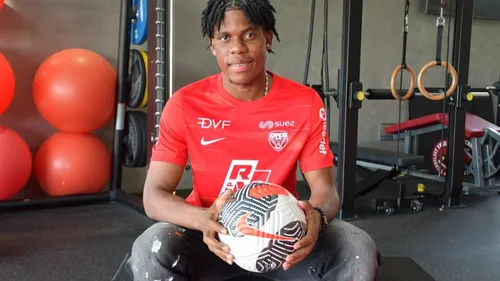 Cyriaque Irié signe son premier contrat pro au DFCO 