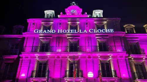 Le Grand Hôtel La Cloche se mobilise pour Octobre rose