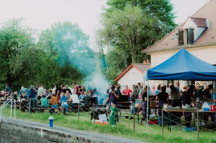 Dijon : cet espace culturel au bord du lac Kir rouvre ses portes...