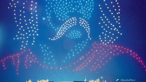 Un spectacle de drones organisé pour les 160 ans de la statue de...