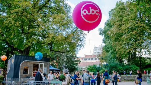 80 ans d’histoire et de culture : l’ABC célèbre son anniversaire au...