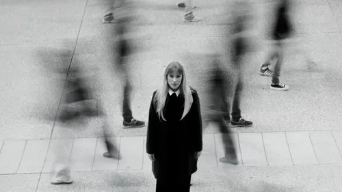 Cette chanteuse dijonnaise vient de sortir un nouveau titre :...