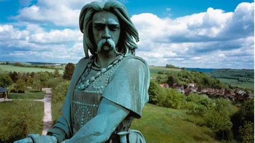 Anniversaire à Alésia : la statue de Vercingétorix fête ses 160 ans