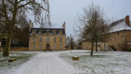 Ce trio de musique dijonnais a enregistré une session live au...