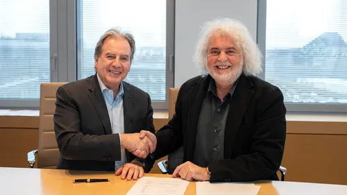 Colas, le géant du BTP, rachète l’entreprise familiale Hubert...