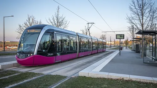 DiviaMobilités : les transports gratuits tout l’été pour les moins...