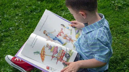 « En vacances, je lis aussi » : une sélection de livres pour...