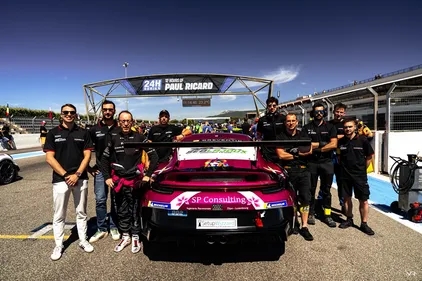 Le Dijonnais Tim Mérieux réussit ses débuts en Porsche Cup lors des...