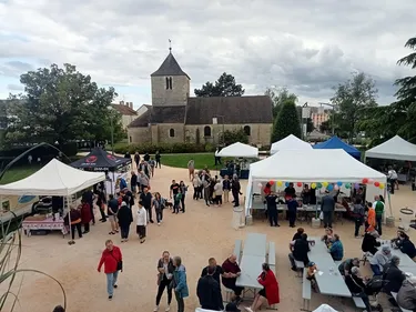 Chevigny-Saint-Sauveur : les marchés artisanaux nocturnes font leur...