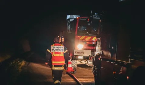 Incendie à Couchey : le feu stabilisé mais pas fixé