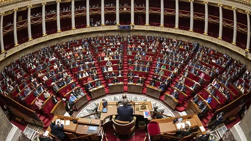 Loi sur la fin de vie : trois votes pour et deux contre, quels...