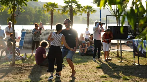D’Jazz à la Plage revient au lac Kir avec trois soirées de concerts...