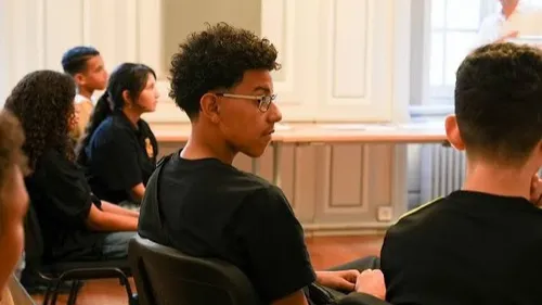 Parole aux adolescents, les candidatures au conseil participatif...