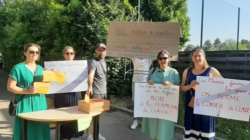 Fermeture de classe à l’école Monts de Vignes à Dijon : les parents...