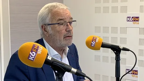 François Rebsamen finalement pas nommé ministre