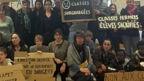 Ils s’opposent à la fermeture de deux classes au collège Montchapet