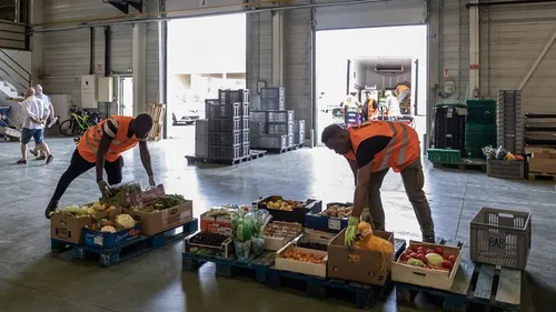 Accompagnement des associations d’aide alimentaire : le Département...