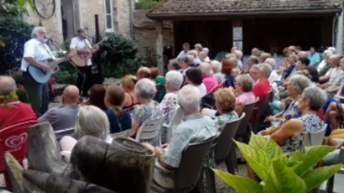 6ème festival « Artistes sur Cour » à Beaune