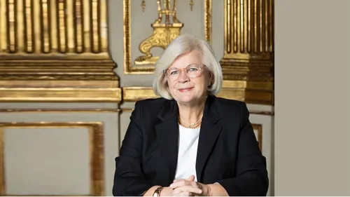 La ministre Catherine Vautrin en déplacement à Beaune