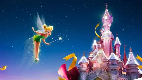 Ça vous dirait de travailler à Disneyland Paris ? 