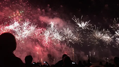 Dijon reporte son feu d'artifice du 14 juillet, Talant et Clénay...
