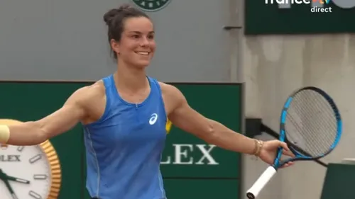 Loïs Boisson crée la sensation à Roland-Garros en éliminant la n°3...