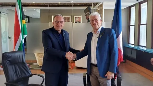 La Bourgogne-Franche-Comté et la province du Cap renouvellent leur...