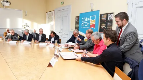 Le département promet plus de marchés publics aux petites et...