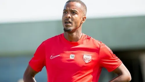 Résiliation de contrat pour Pierre Sagna au DFCO 