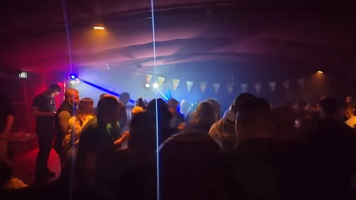 Une soirée « revival années 90 » ce samedi à Ancey 