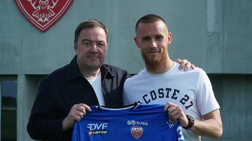 Le 3eme gardien du DFCO signe un contrat pro 