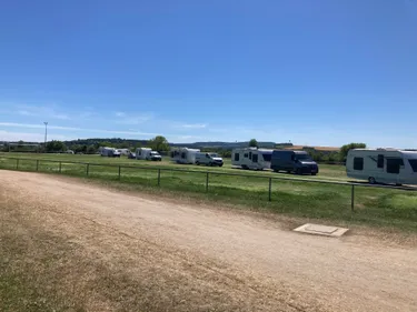 Talant : les gens du voyage ont quitté le stade Pascal Gien ce...
