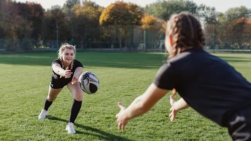 Rugby : la FFR lance le coup d’envoi des licences gratuites pour...