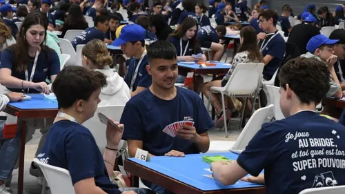 Dijon accueille la finale régionale de bridge scolaire