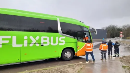 Sur 15 autocars contrôlés sur l’A6, 12 étaient en infraction